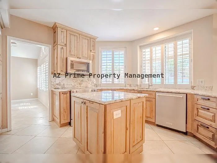 16638 S 37th Way — Photo 11