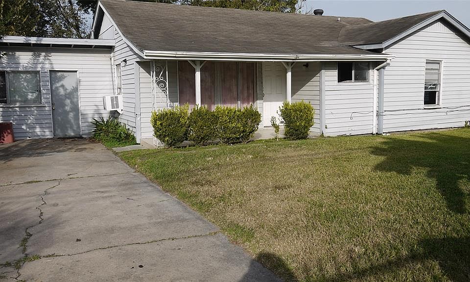 1st image of 6623 Fairway Dr