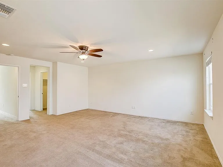 5912 Sardinia Dr — Photo 13