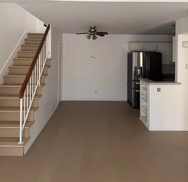 2 bed, 1.5 bath, 1000 sqft, $2,500 — Photo 2