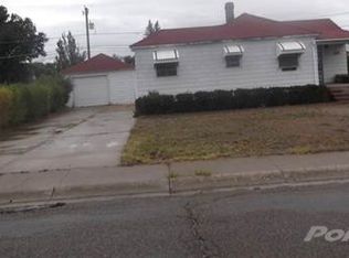229 E Jeffers Dr, Rawlins, WY 82301