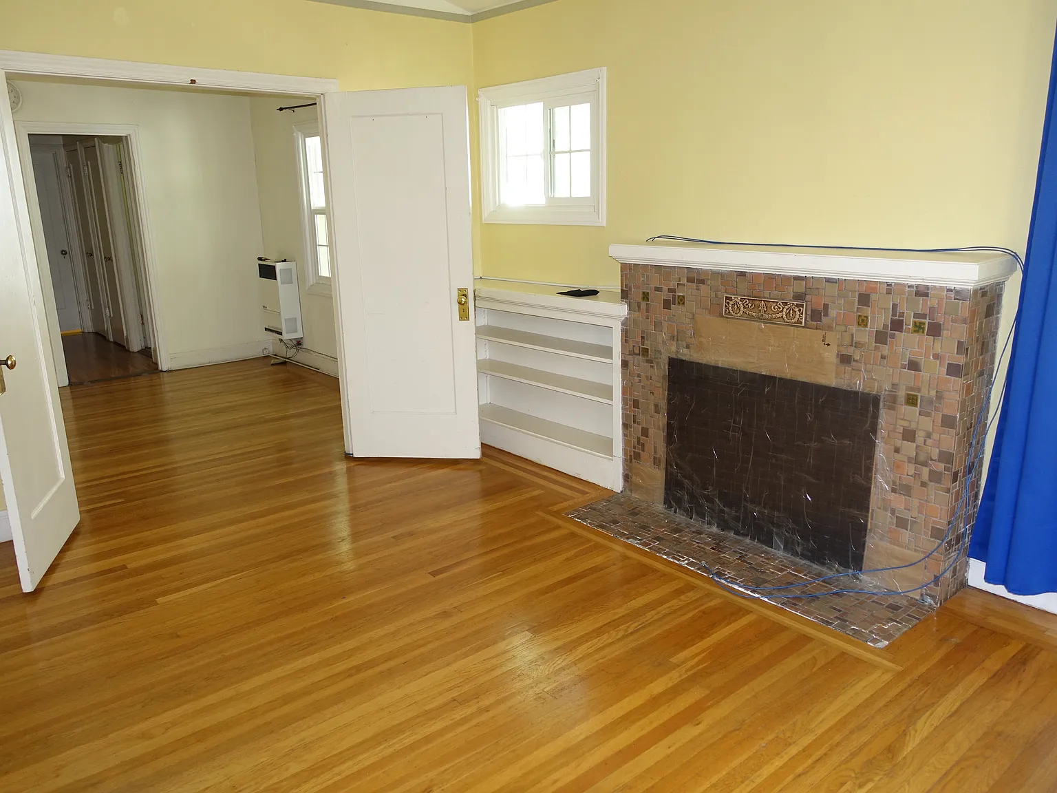 3 bed, 1100 sqft, $4,390 — Photo 1