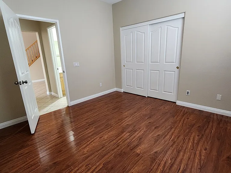 1167 Dalgety St — Photo 25