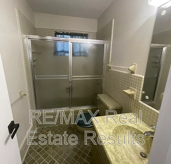 113 N Nolan Ave — Photo 9