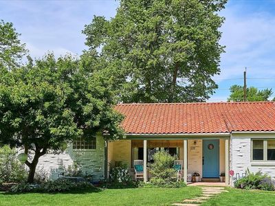 225 N Ivanhoe Street, Denver, CO, 80220