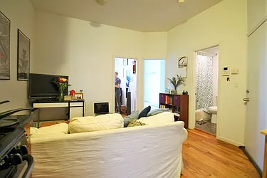 Rented by Next Door Realty NYC