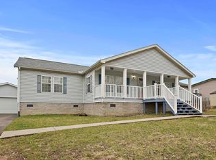 1215 N Trinity Ln, Ashland, KY 41102