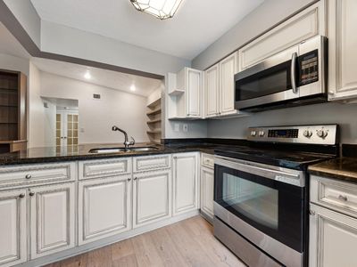 2729 S Oakland Forest Drive #202, Oakland Park, FL, 33309