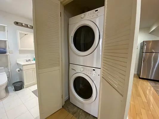 Rented by Project Queens LLC | media 10