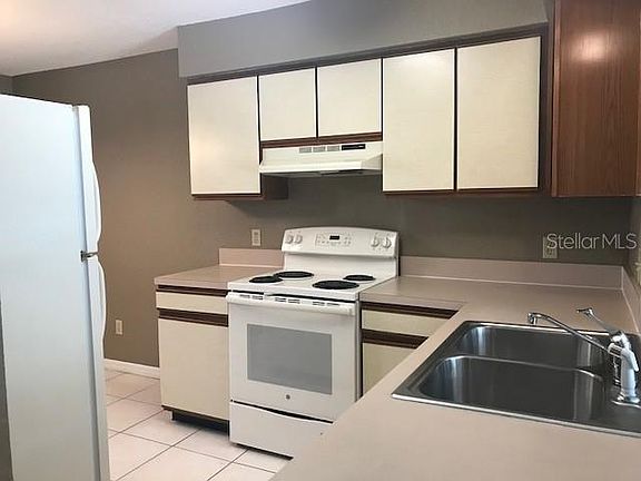 5th image of 16506 Lake Brigadoon Cir
