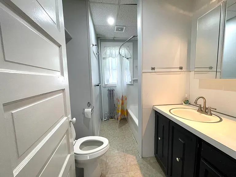 87 E Manning St #2 — Photo 14