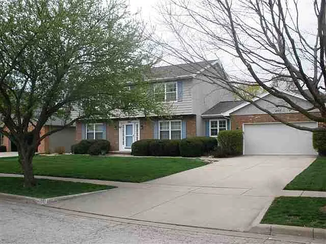 403 Chelsea Dr photo 1