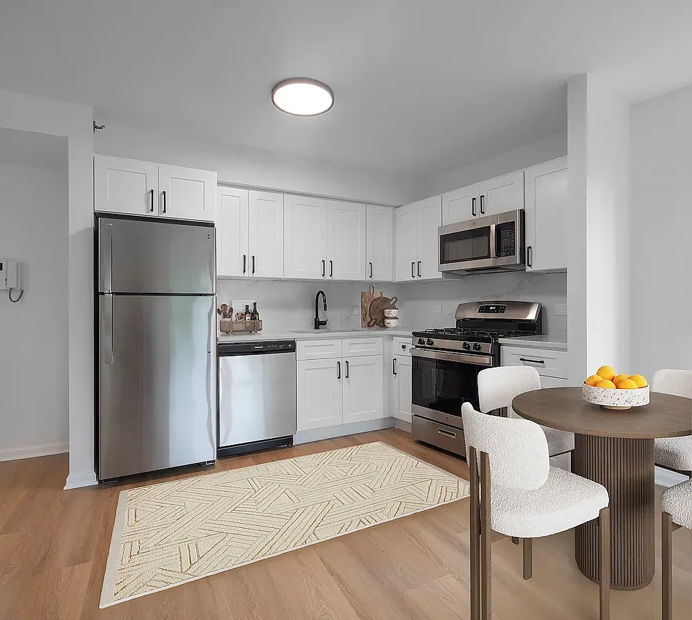218 Myrtle Avenue — Photo 3