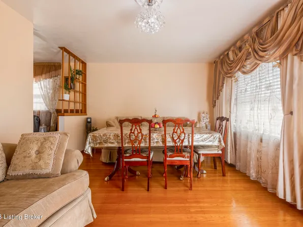 7203 Kane Ct, Louisville, KY 40214