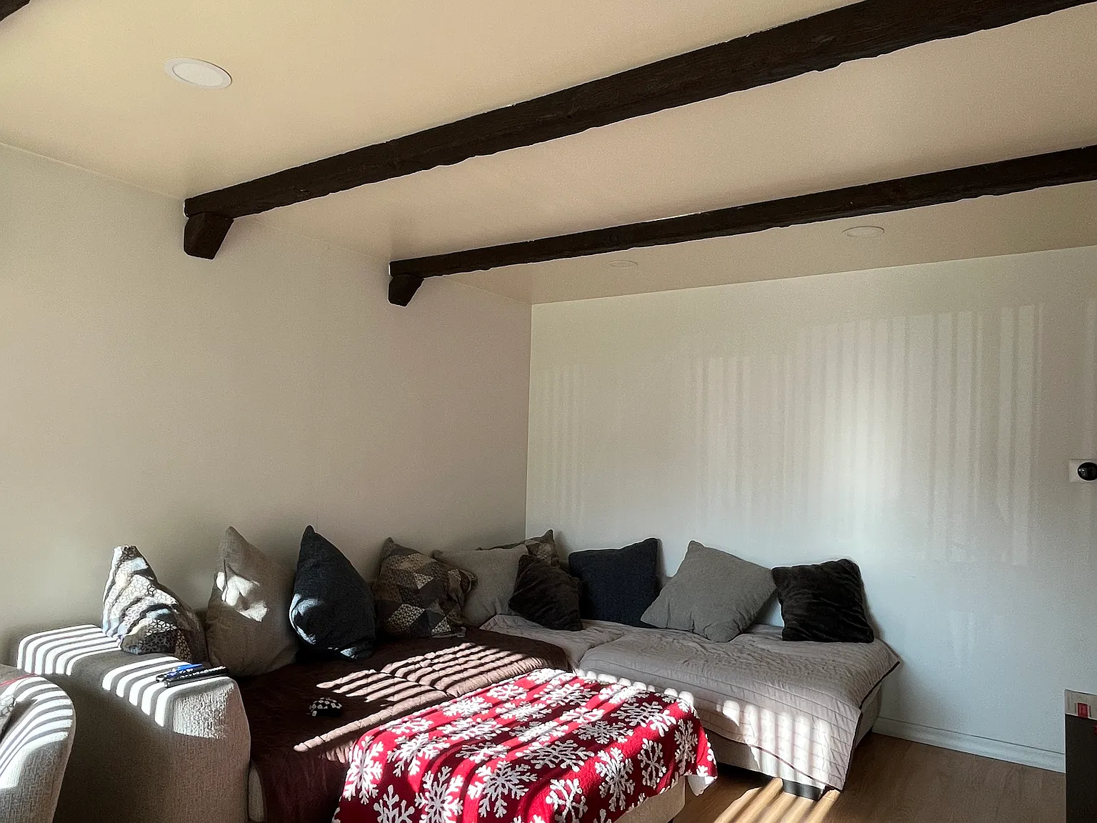 3 bed, 1040 sqft, $950 — Photo 3