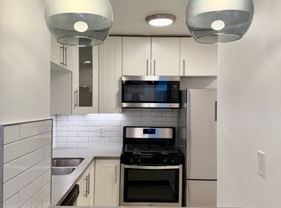 1617 N Poinsettia Place, Los Angeles, CA 90046