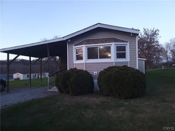 153 Sunset Cir, Little Falls, NY 13365