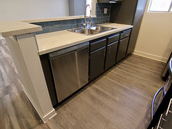 3rd image of 7240 Corbin Ave #709
