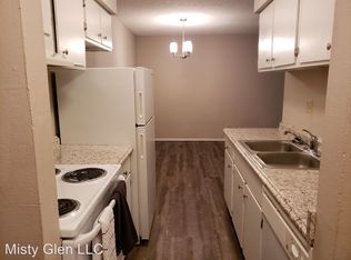 3021 SW Randolph Ave APT 106, Topeka, KS 66611