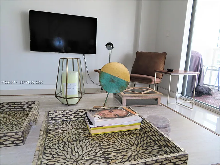 5701 Collins Ave #1703 — Photo 8