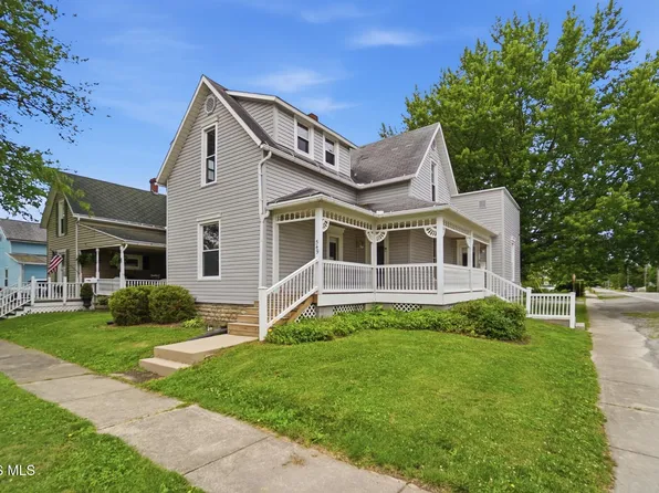 549 N Gilbert St, Ada, OH 45810