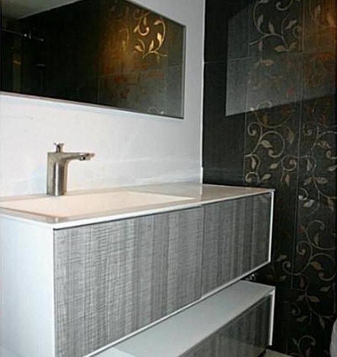 1st image of 1000 West Ave #10XX