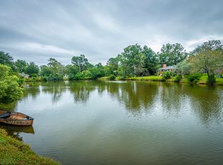 784 Fort Sumter Dr, Charleston, SC 29412