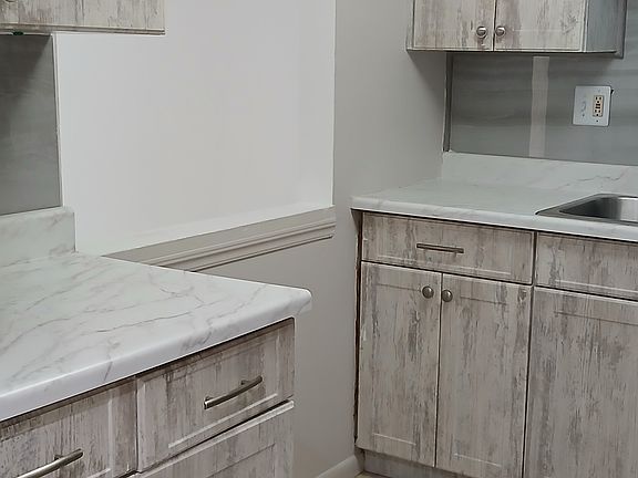 5th image of 4110 N West 88th Avenue Coral Spgs #107