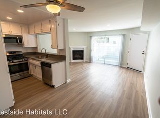 4636 Fulton Ave #204, Sherman Oaks, CA 91423