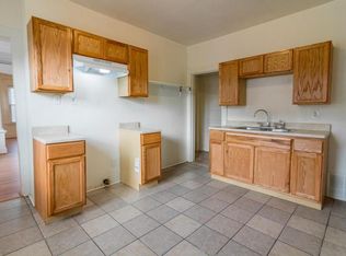 2426 N 34th St, Milwaukee, WI 53210