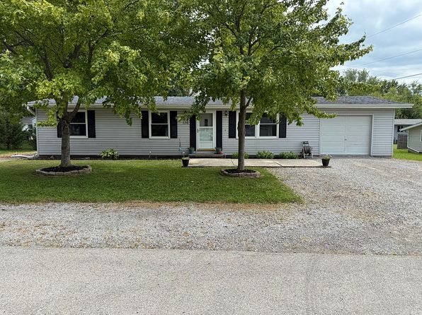 136 Holly Ln