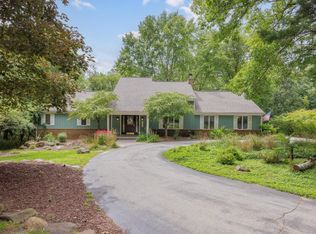 5600 N Livernois Rd, Rochester, MI 48306