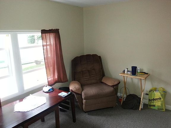 5th image of 1030 Ottawa Dr