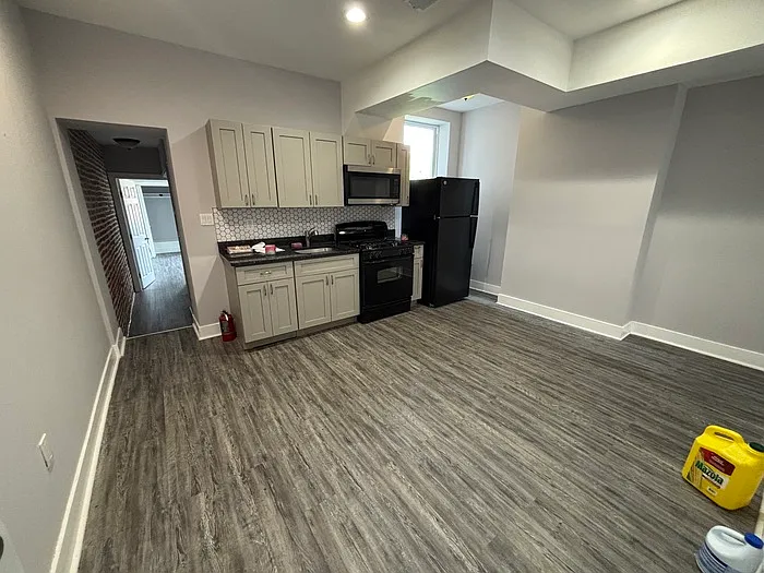 1299 Myrtle Ave #1 — Photo 1