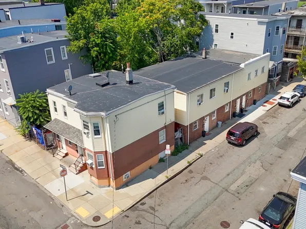9 Shelby St, Boston, MA 02128