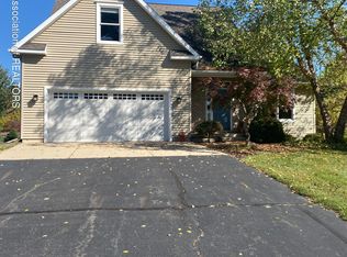 3117 S Waverly Rd, Eaton Rapids, MI 48827