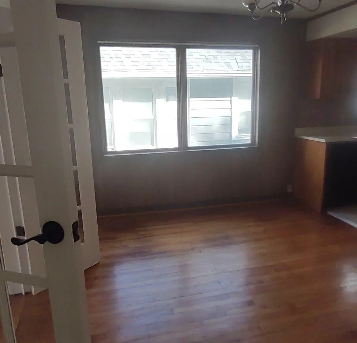 206 Pattison St — Photo 1