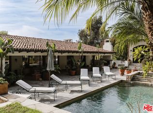 9301 Cherokee Ln, Beverly Hills, CA 90210