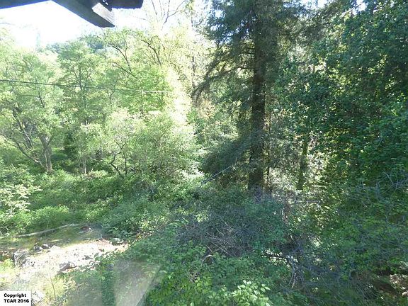 3rd image of 20835 Columbia Way