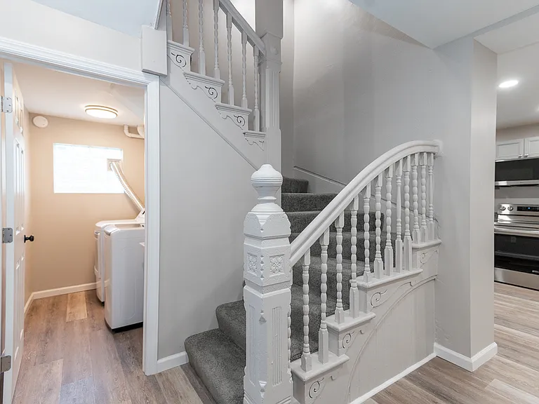 8 Enfield St #1 — Photo 7