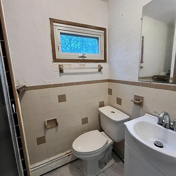 13 Sheridan Ave — Photo 16