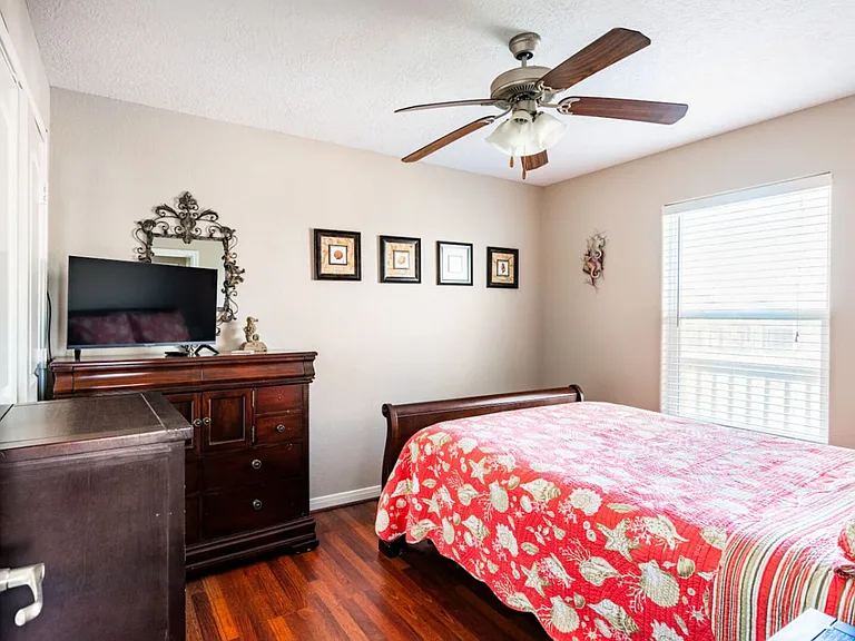 Sandollar Cir — Photo 46