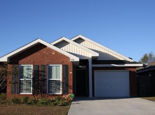 3960 Willow Glen Dr, Pace, FL 32571