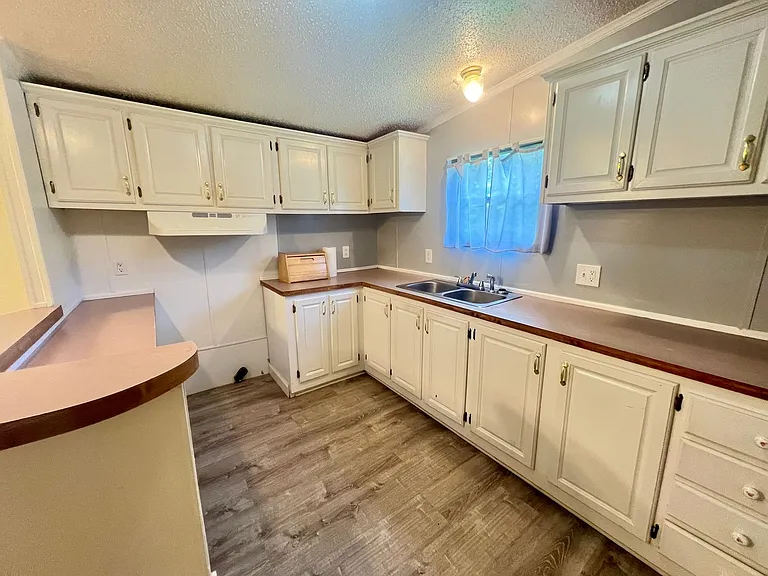 4093 Baskerville Rd — Photo 8