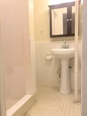 Rented by Metropolitan Property Group | media 16