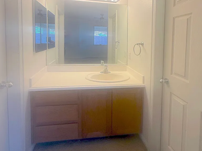 934 N Slow Creek Ln — Photo 13