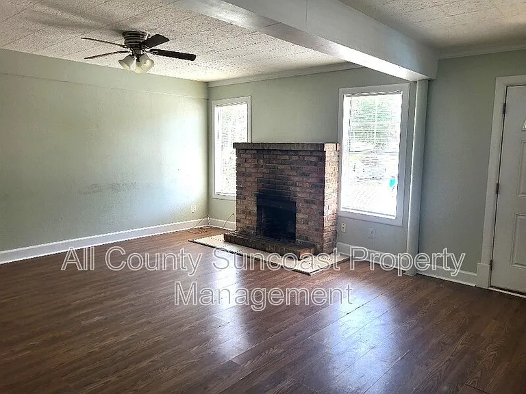 905 Lotus Path — Photo 8