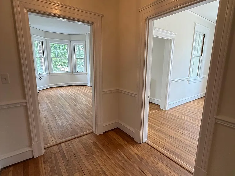 700 Prince Edward St #1 — Photo 3