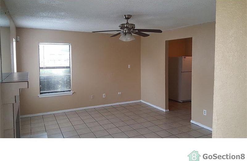 1st image of 2053 W Walnut St