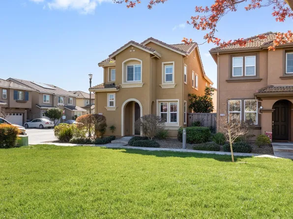 2738 Blakely Ln, Fairfield, CA 94533